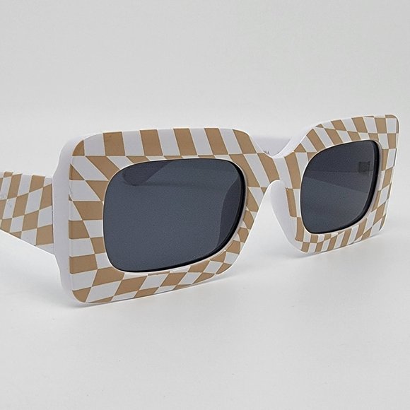 *SOLD* Forever 21 00458341 Brown Checkered Frame Grey Lens Bad Bunny Sunglasses - Picture 6 of 12